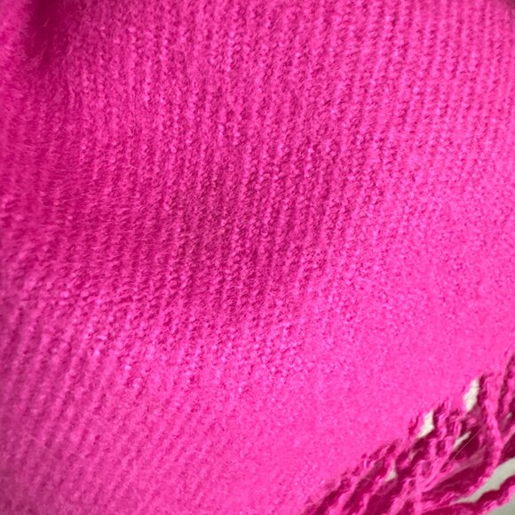 Pink Scarf 100% Cashmere Scotland - Picture 5 of 5